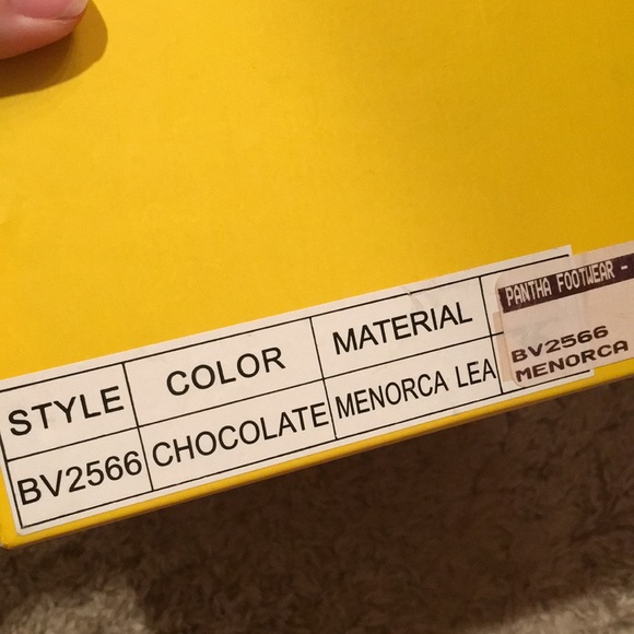 NIB BIVIEL CHOCOLATE 36 6 SHOES SANDALS CUTE HEELS - Picture 8 of 9